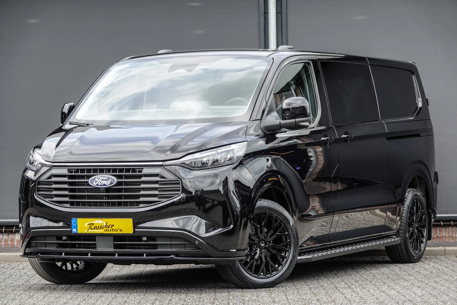 Ford Transit (2025) — foto 1