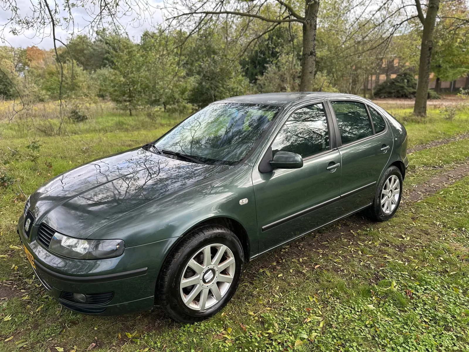 SEAT Leon (2003) — foto 1
