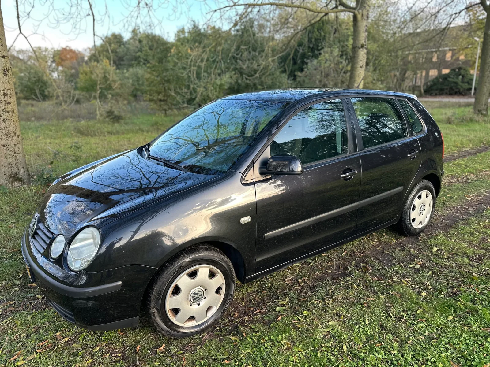 Volkswagen Polo (2002) — foto 1