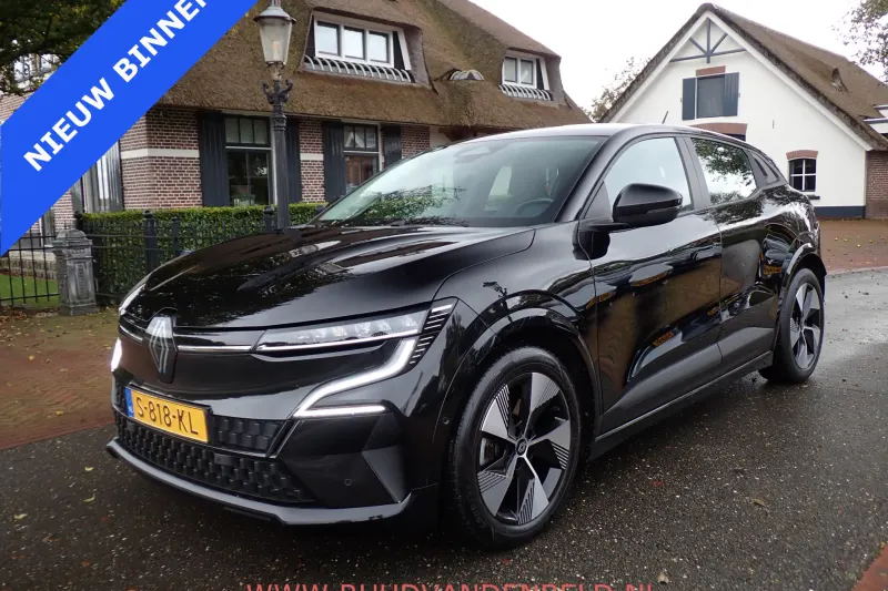 Renault Mégane E-Tech (2023)