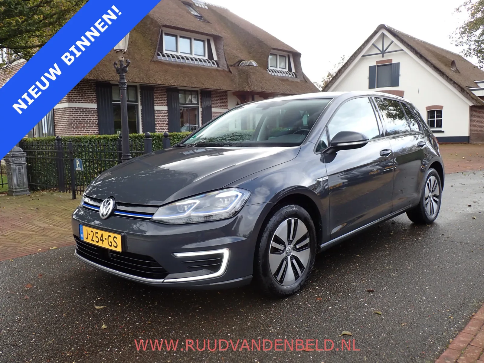 Volkswagen e-Golf (2020) — foto 1