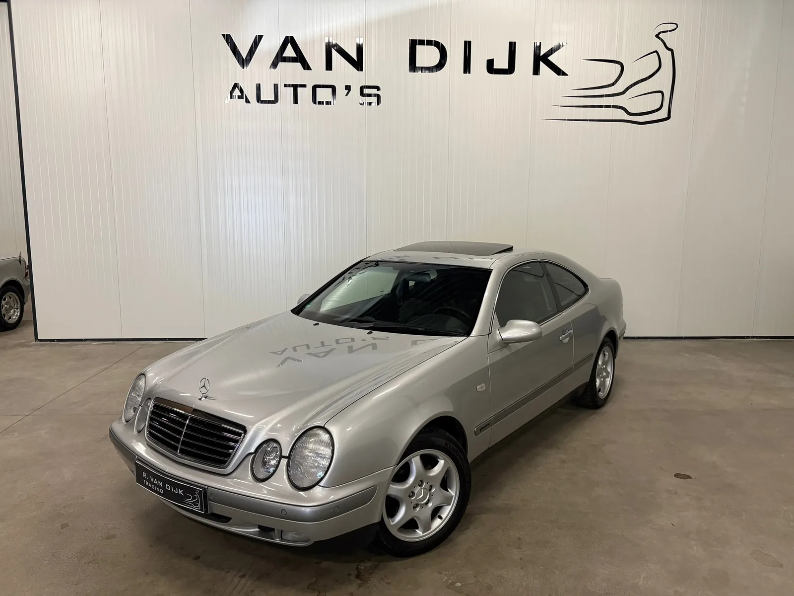 Mercedes-Benz CLK-Klasse (1998) — foto 1