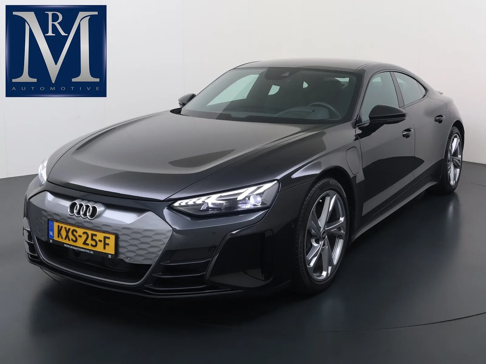 Audi e-tron GT (2022) — foto 1