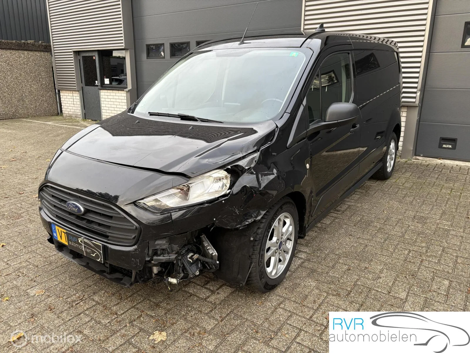 Ford Transit Connect (2023) — foto 1