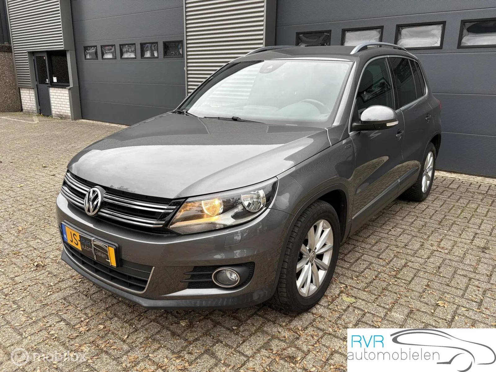 Volkswagen Tiguan (2015) — foto 1