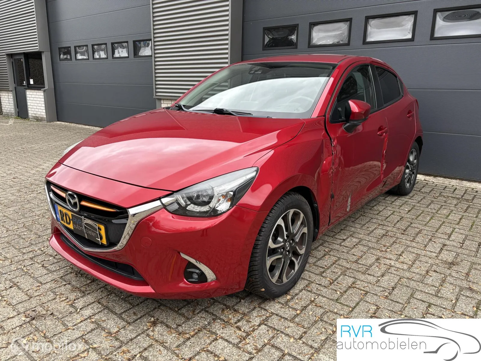 Mazda 2 (2017) — foto 1