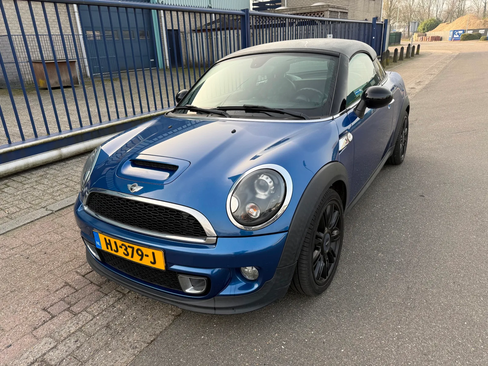 MINI Coupé (2011) — foto 1