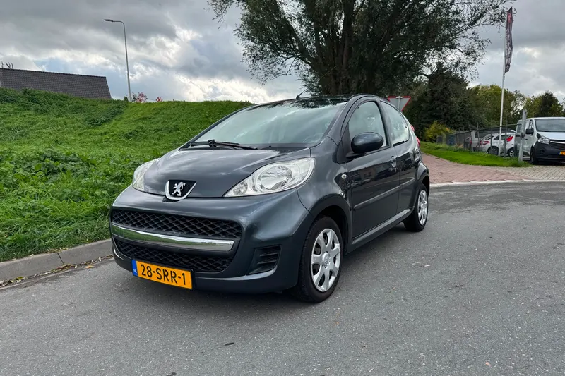 Peugeot 107 (2011)