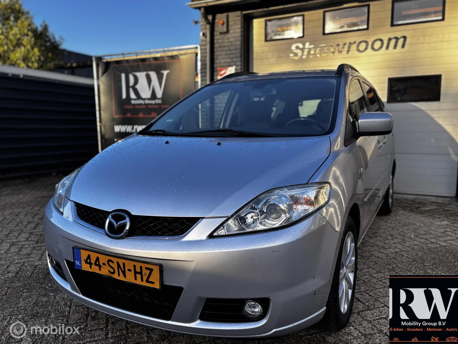 Mazda 5 (2006) — foto 1