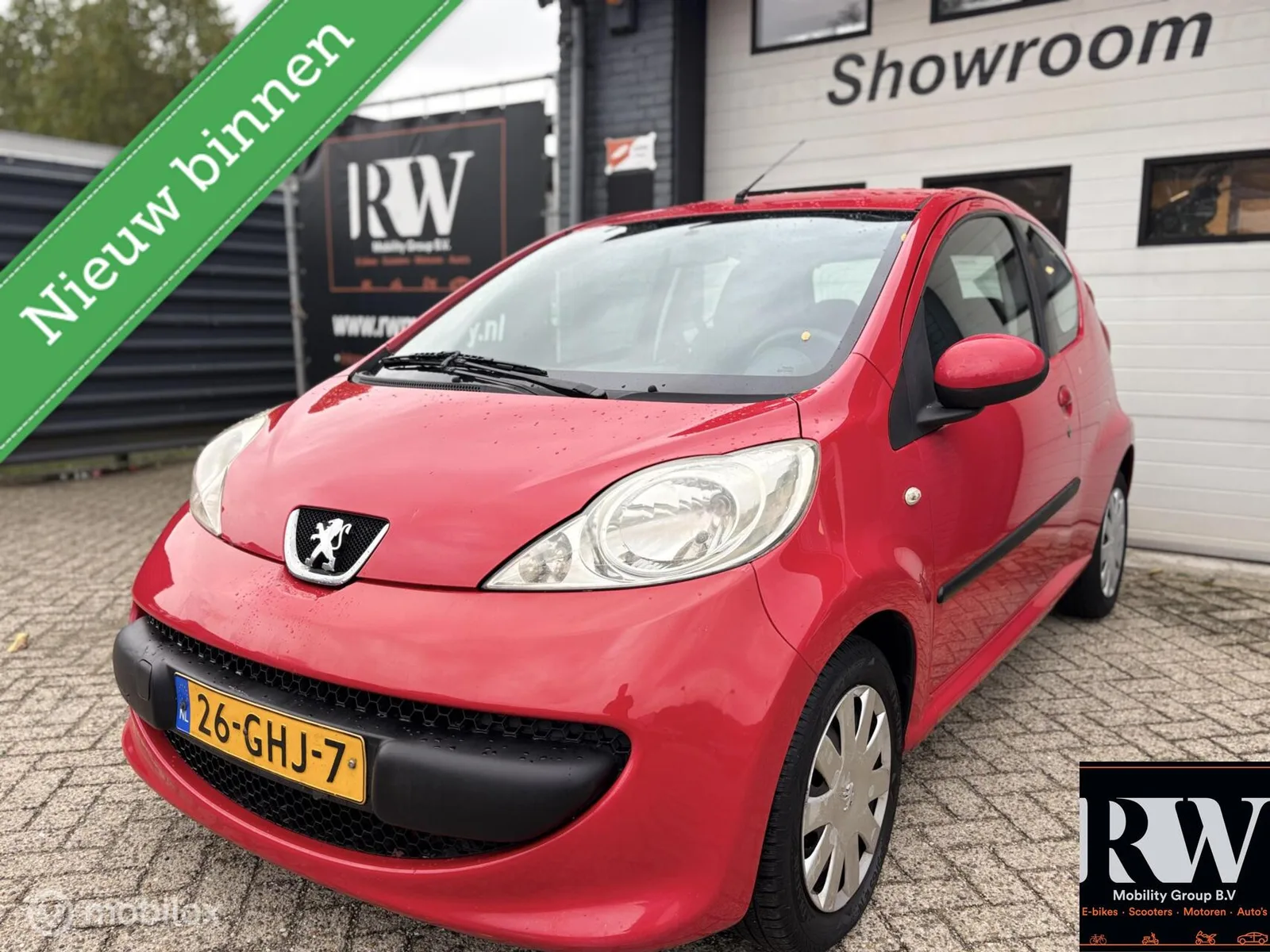Peugeot 107 (2008) — foto 1