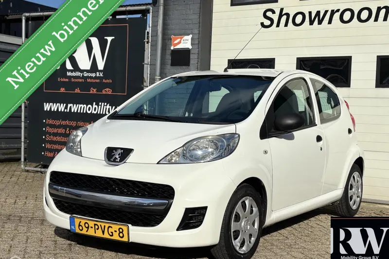 Peugeot 107 (2011)