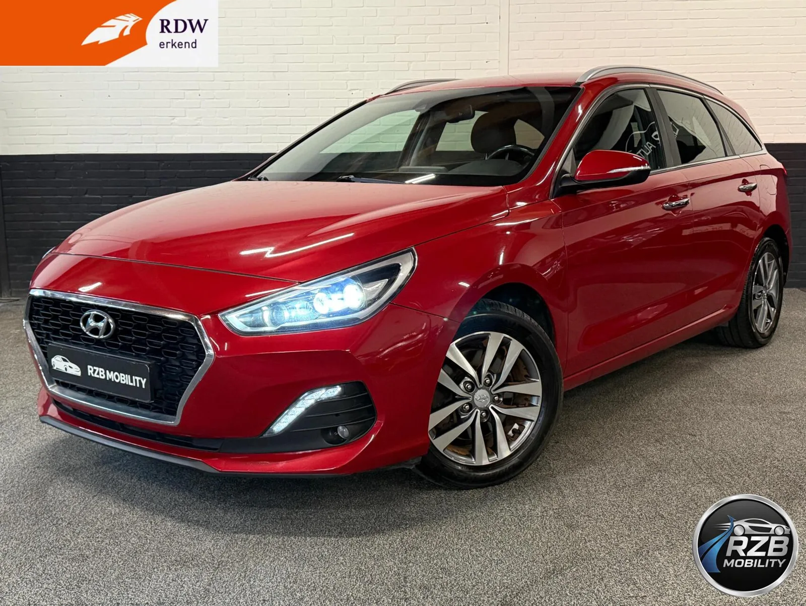 Hyundai i30 (2019) — foto 1