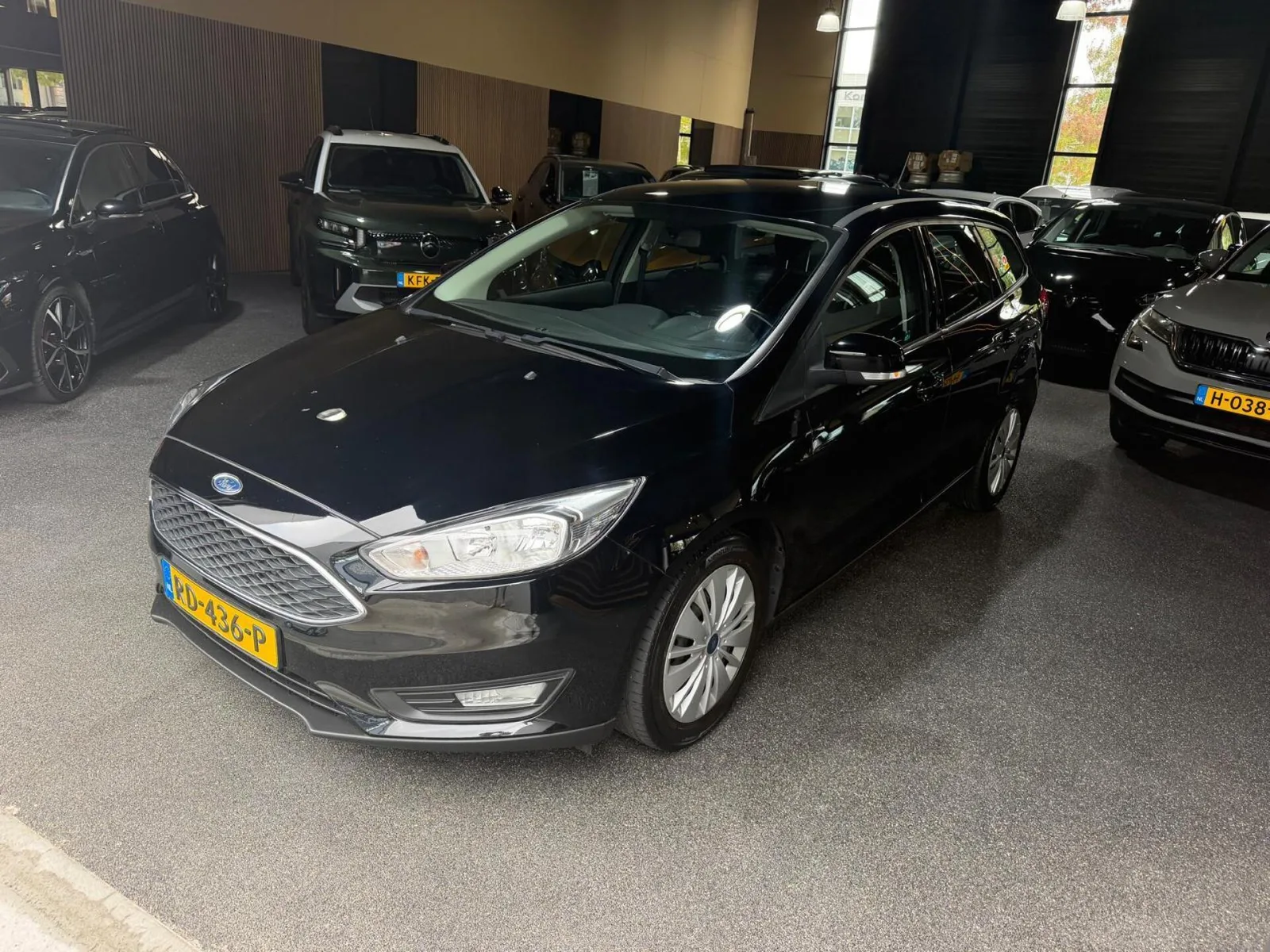Ford Focus (2017) — foto 1