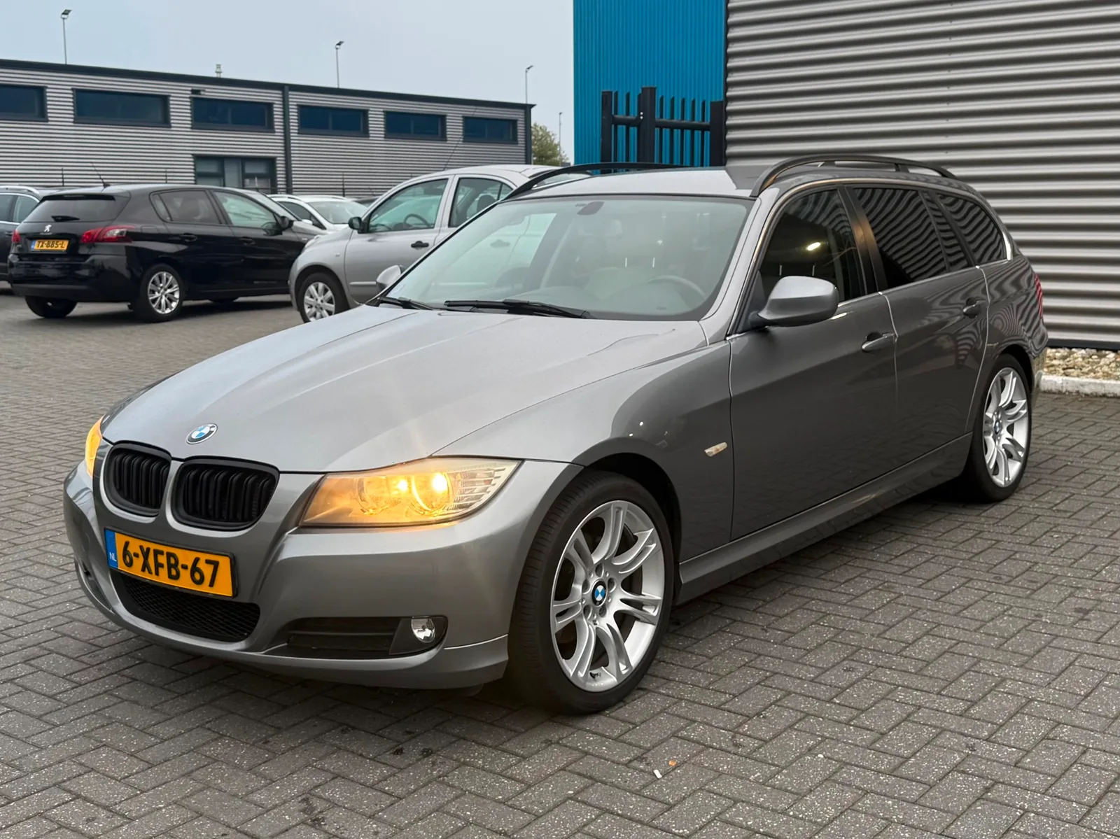 BMW 3-Serie (2010) — foto 1