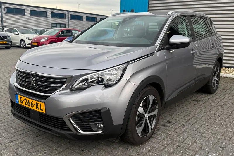Peugeot 5008 (2019)