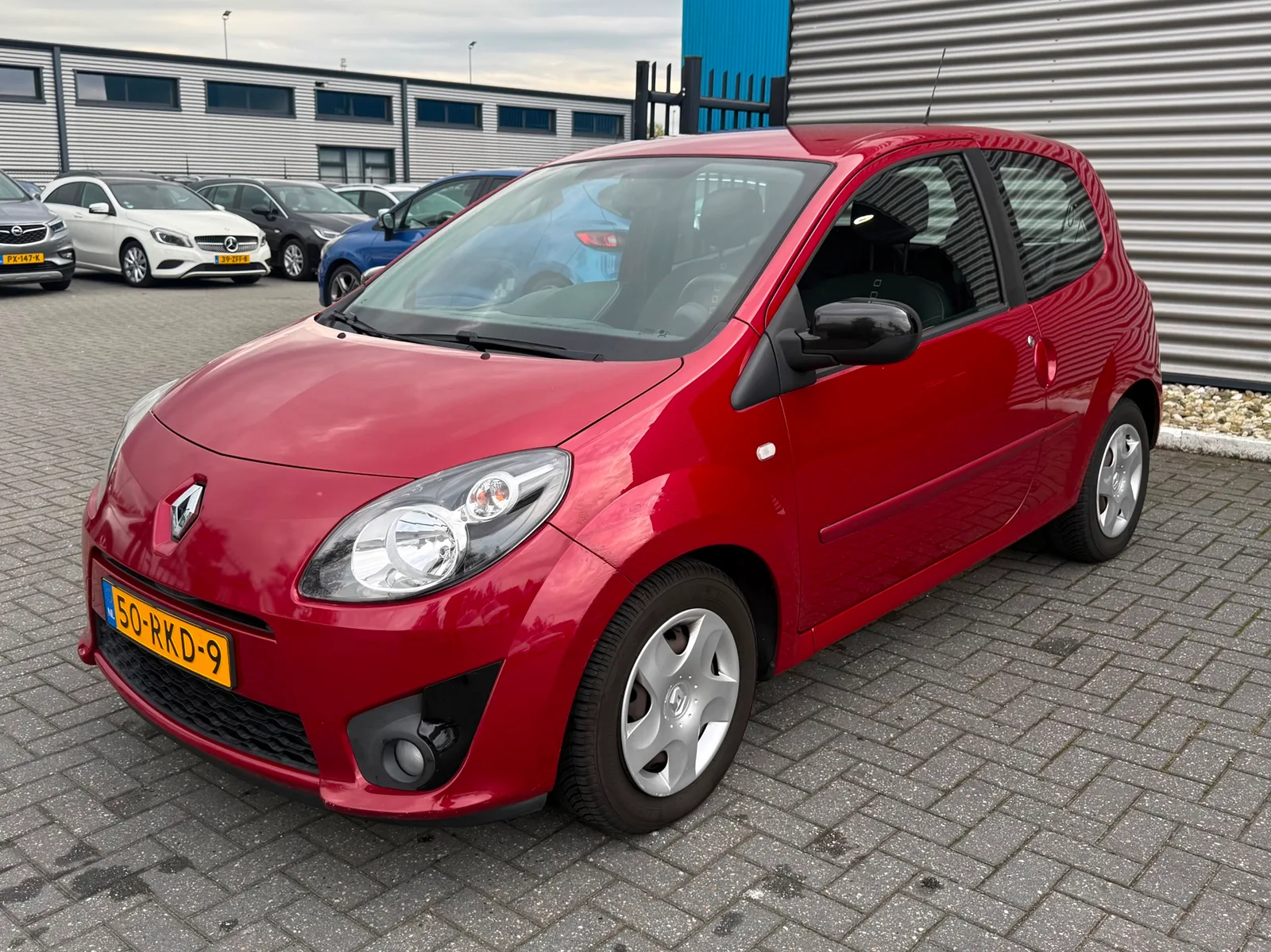 Renault Twingo (2011) — foto 1