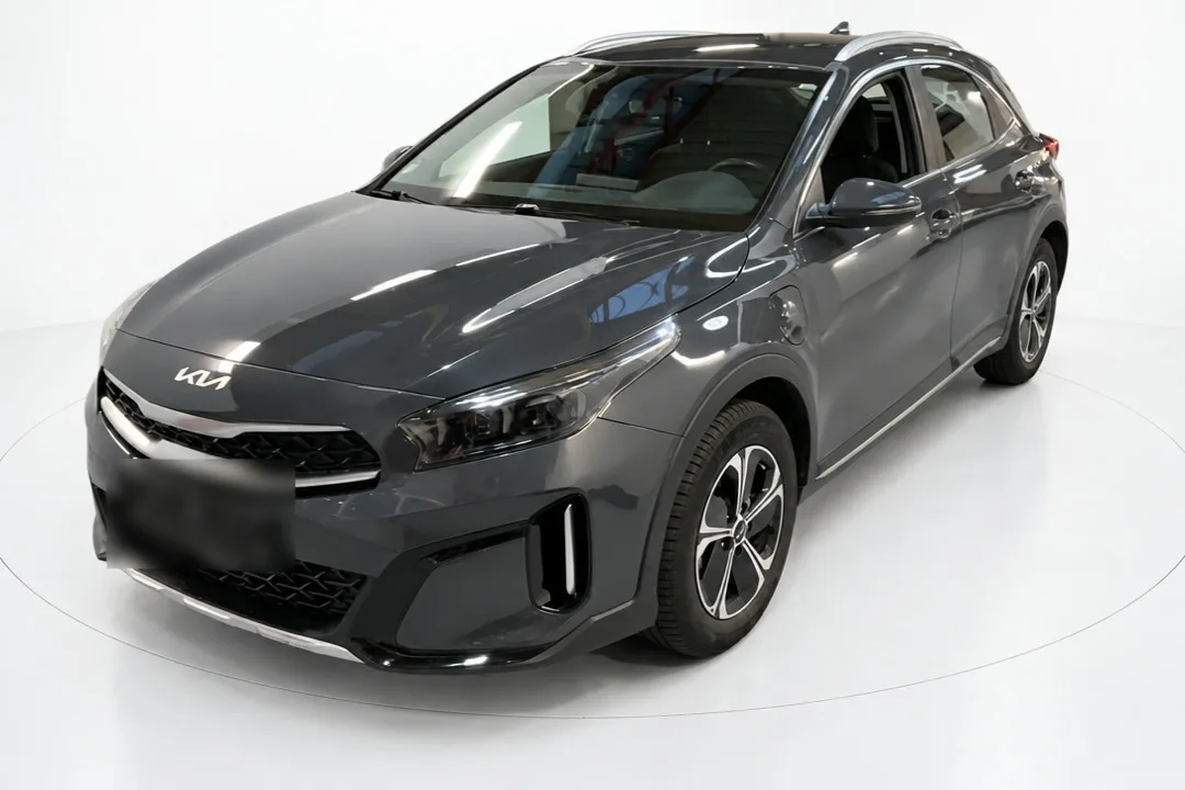 Kia XCeed (2022) — foto 1