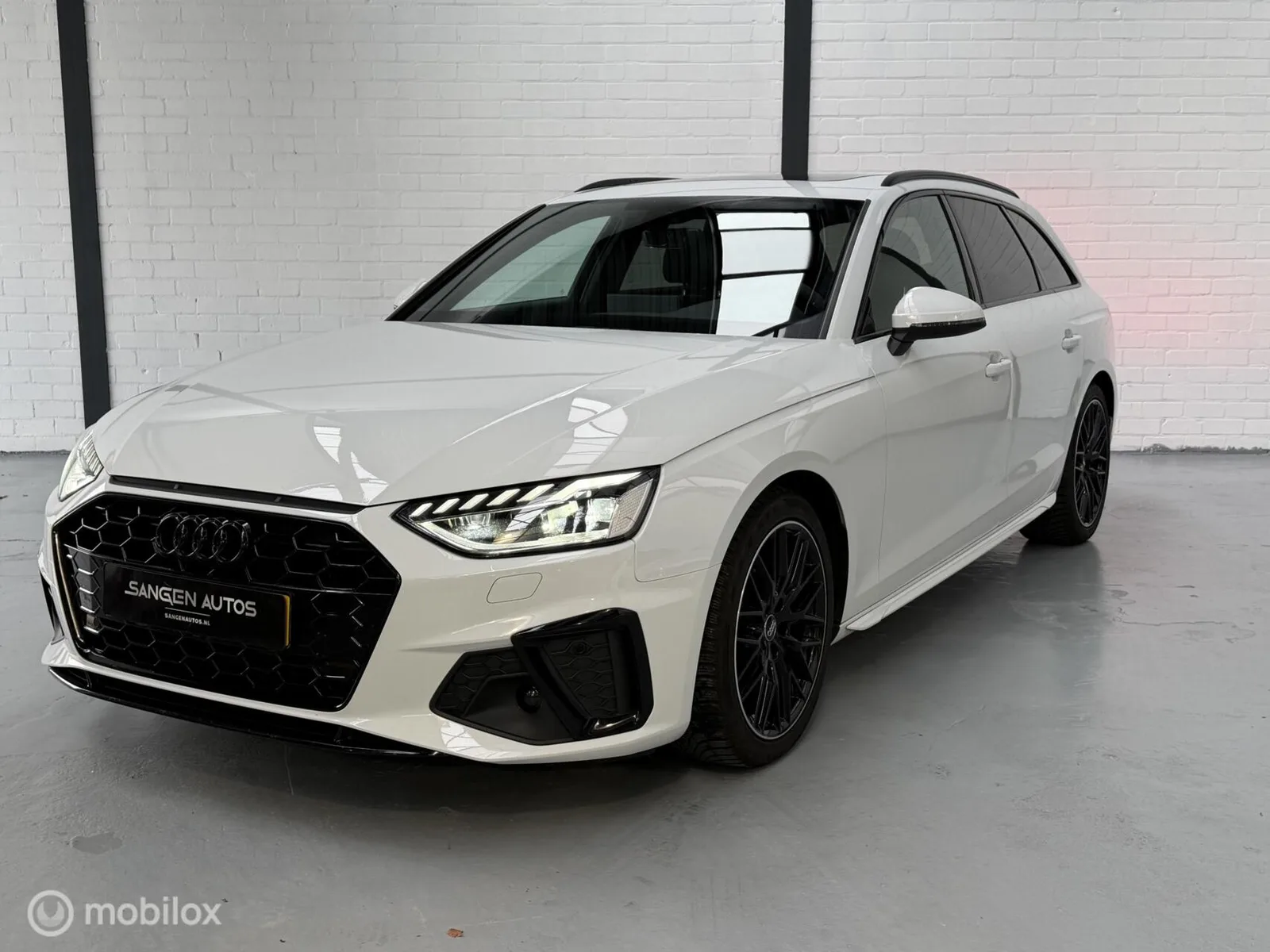 Audi A4 (2020) — foto 1