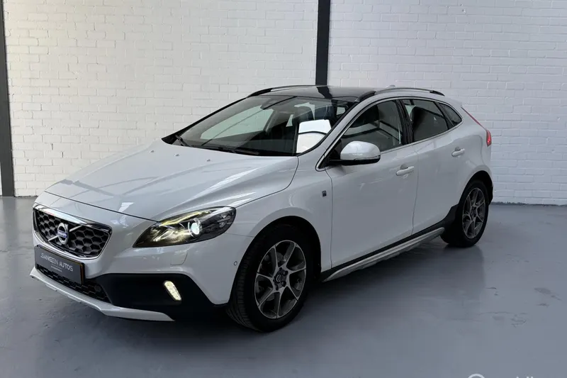 Volvo V40 Cross Country (2014)