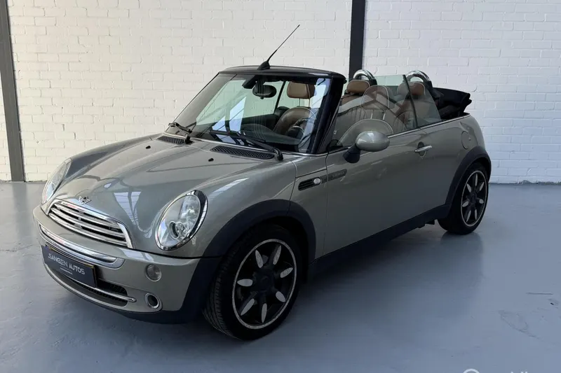MINI Cabrio (2007)