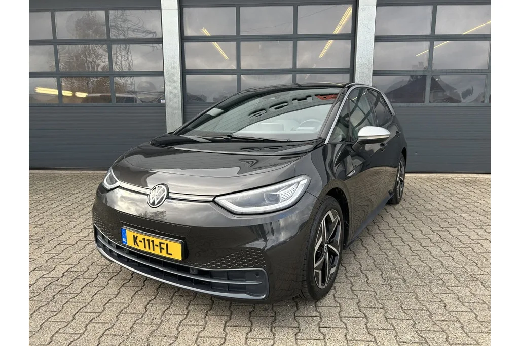 Volkswagen ID.3 (2020) — foto 1