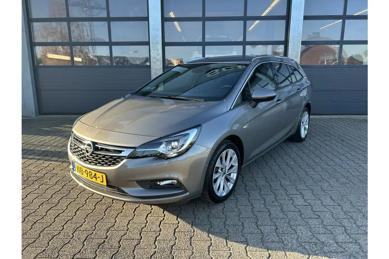 Opel Astra (2016)