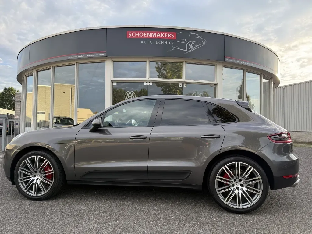 Porsche Macan (2014) — foto 1