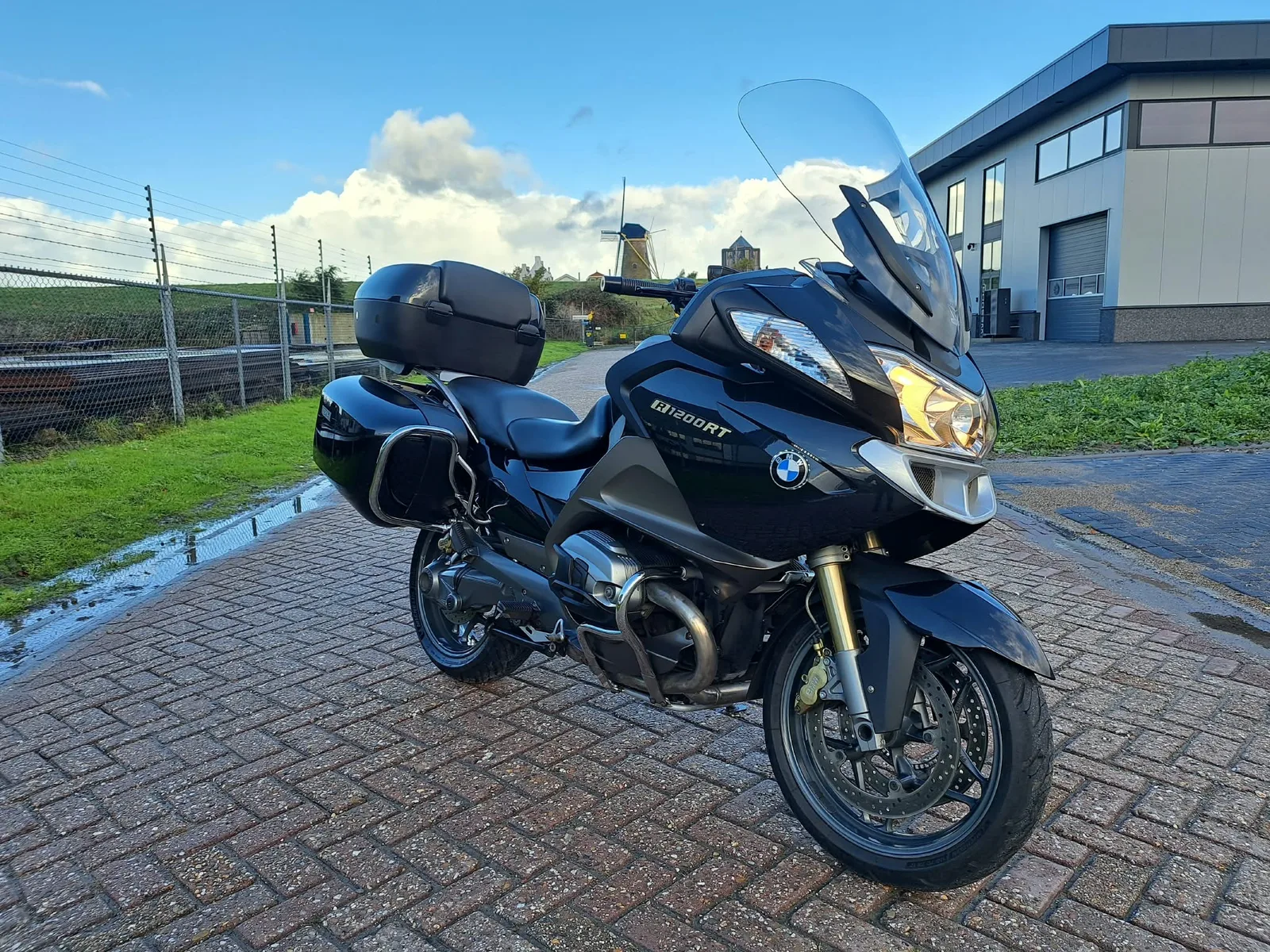 BMW R 1200 RT (2013) — foto 1