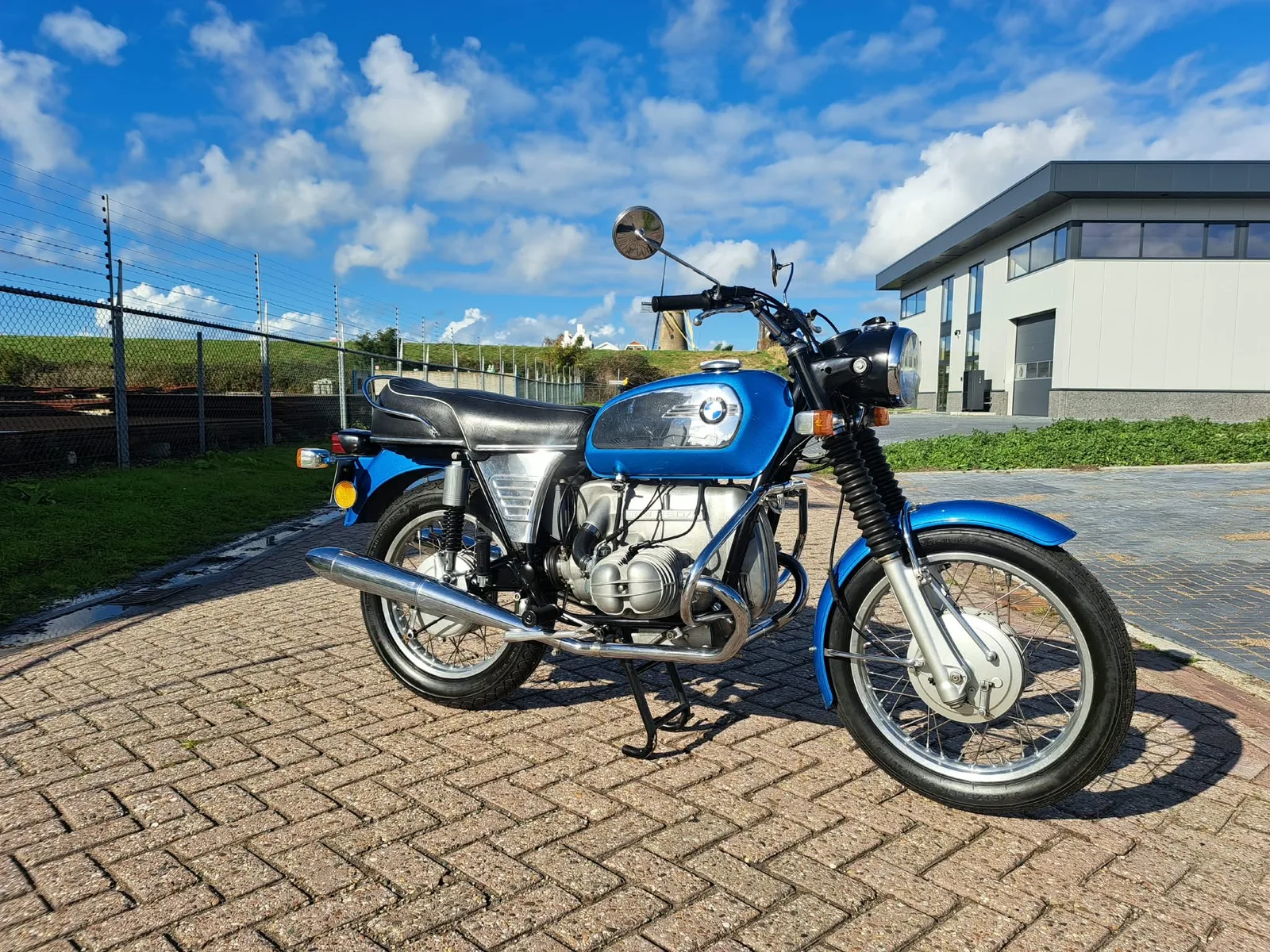 BMW R 50/5 (1973) — foto 1