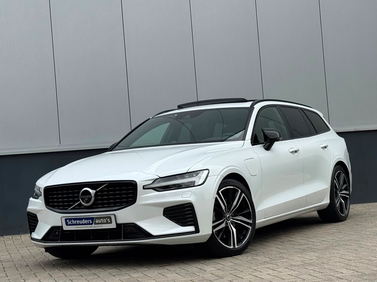 Volvo V60 (2020) — foto 1