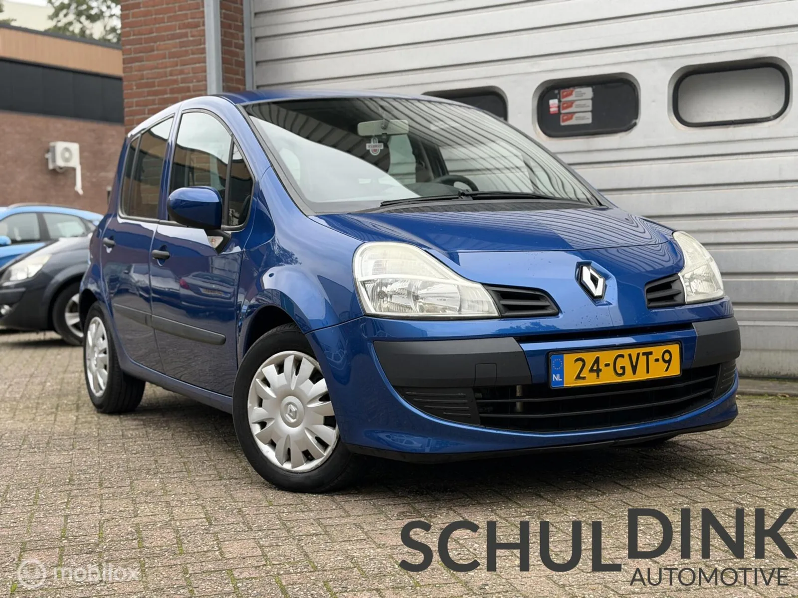 Renault Modus (2008) — foto 1