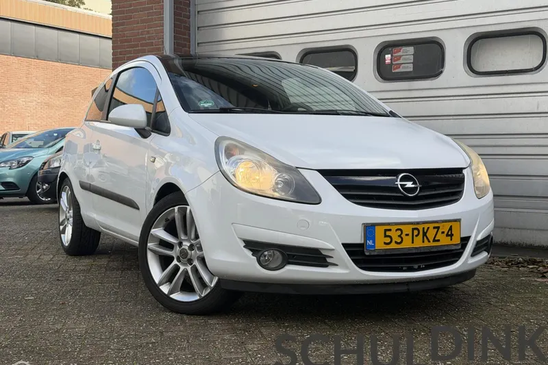 Opel Corsa (2011)