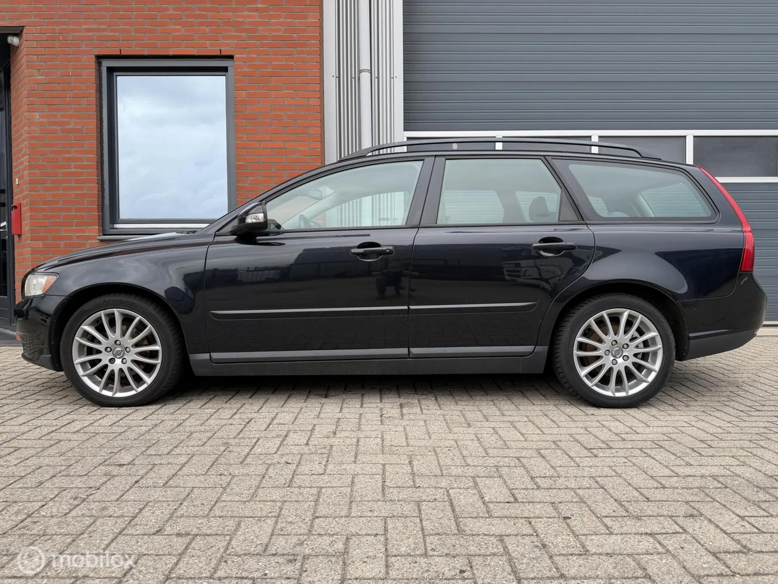 Volvo V50 (2010) — foto 1