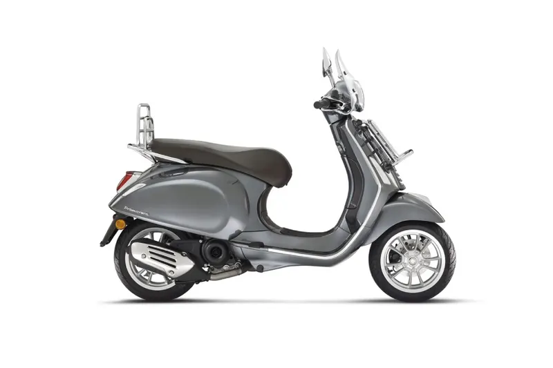 Vespa Primavera Touring (0)