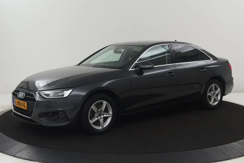 Audi A4 (2021)