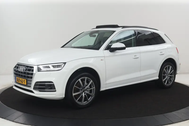 Audi Q5 (2021)