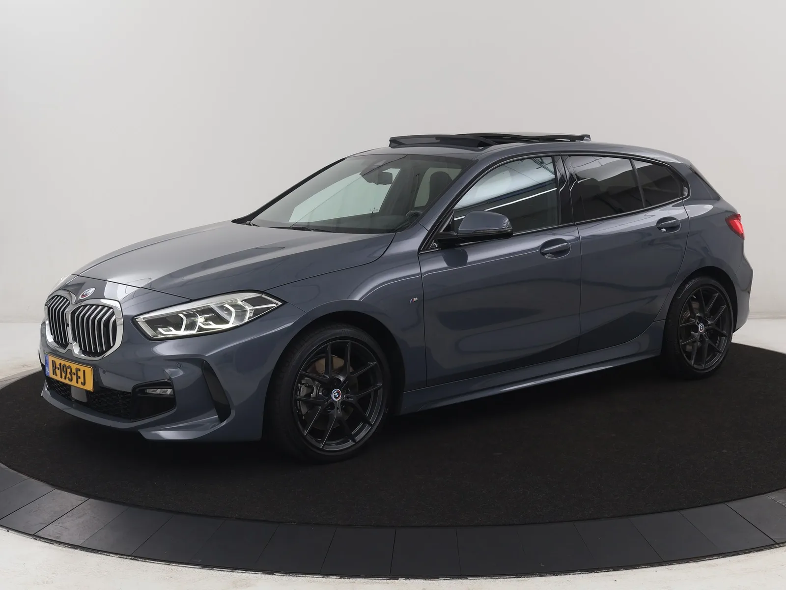 BMW 1-Serie (2022) — foto 1
