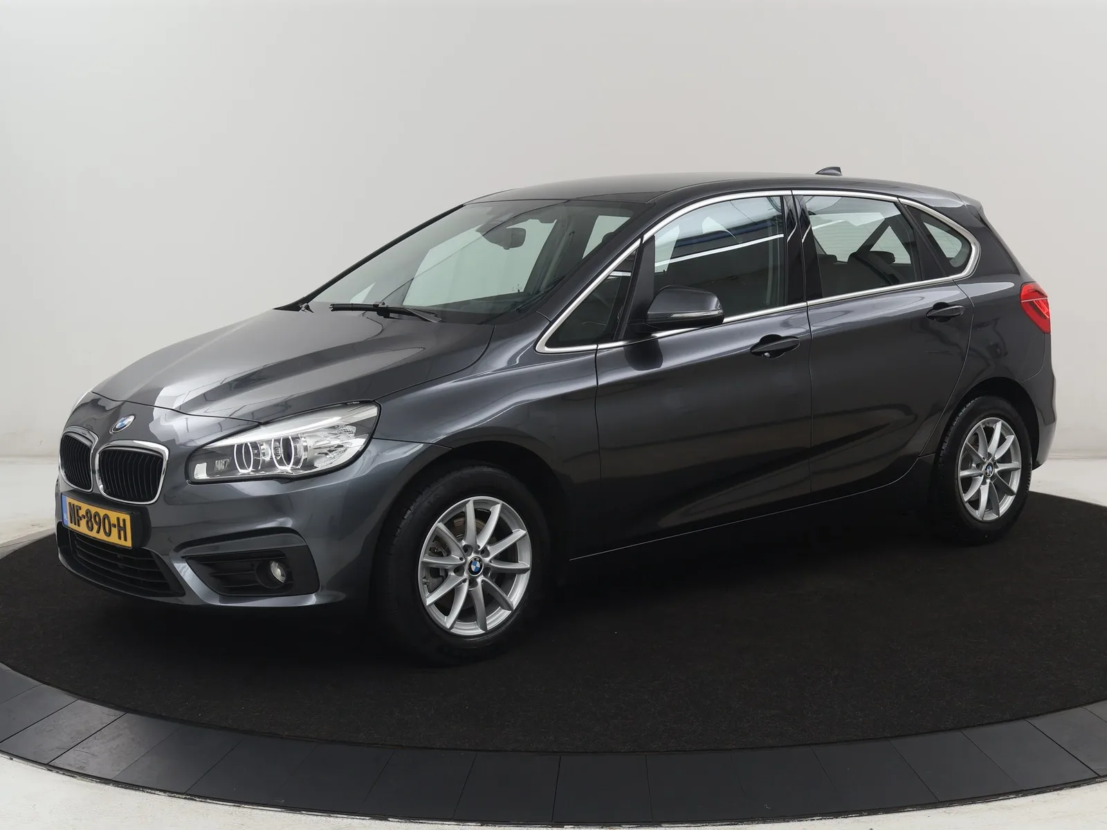 BMW 2-Serie Active Tourer (2017) — foto 1