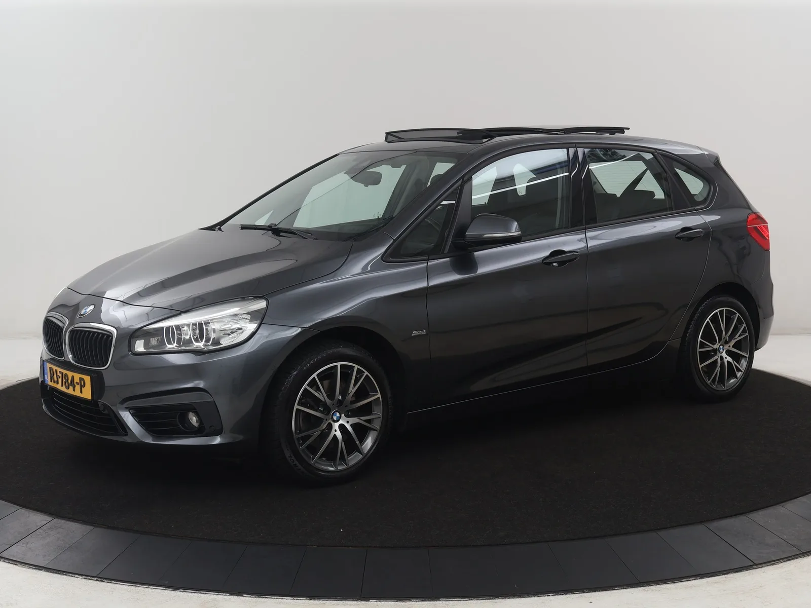 BMW 2-Serie Active Tourer (2017) — foto 1