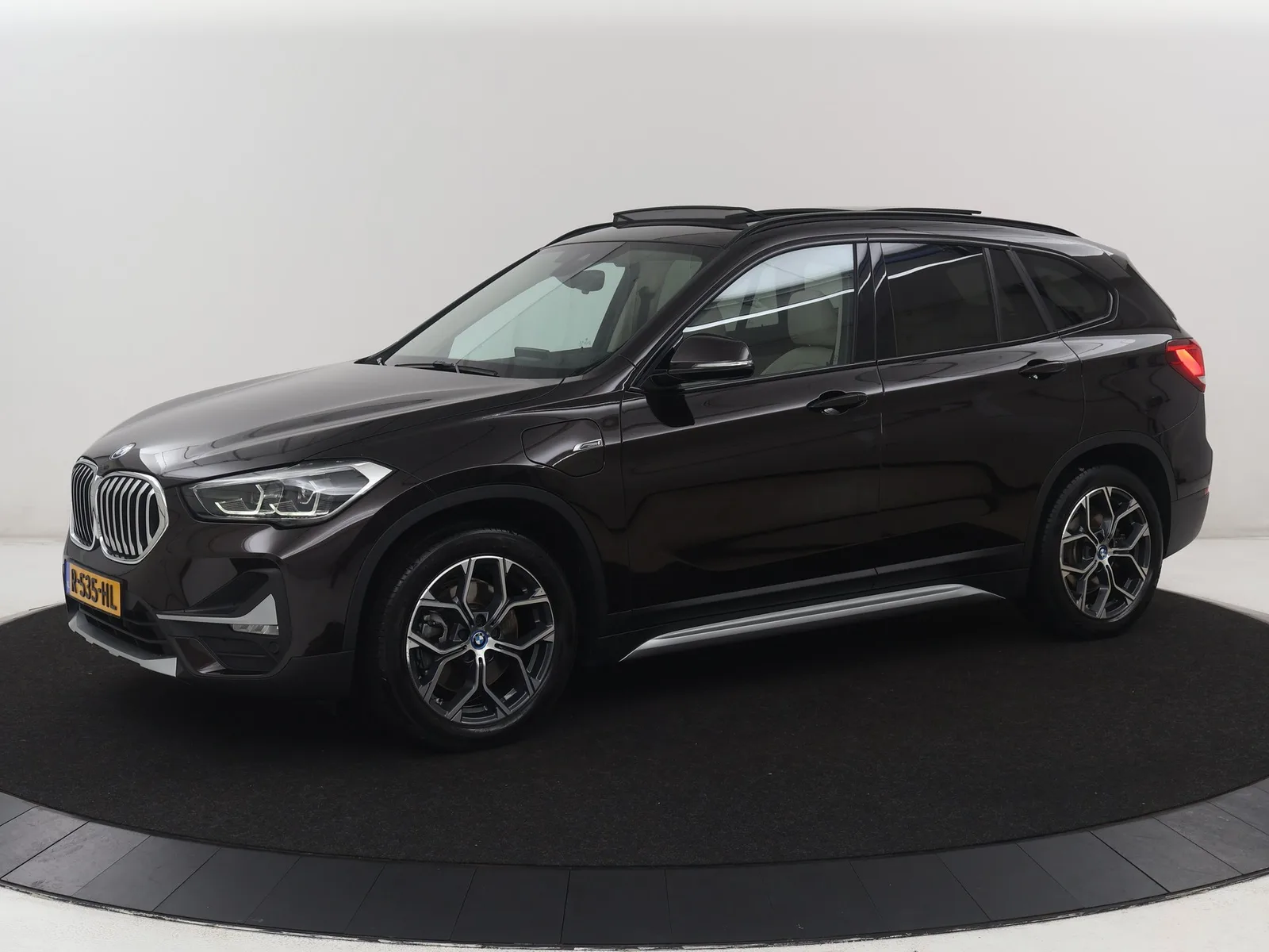 BMW X1 (2022) — foto 1