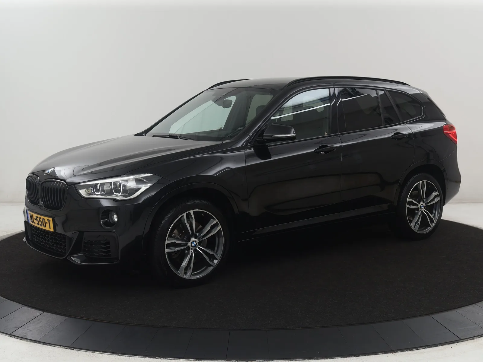 BMW X1 (2018) — foto 1