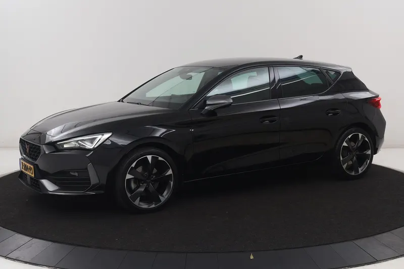 CUPRA Leon (2023)
