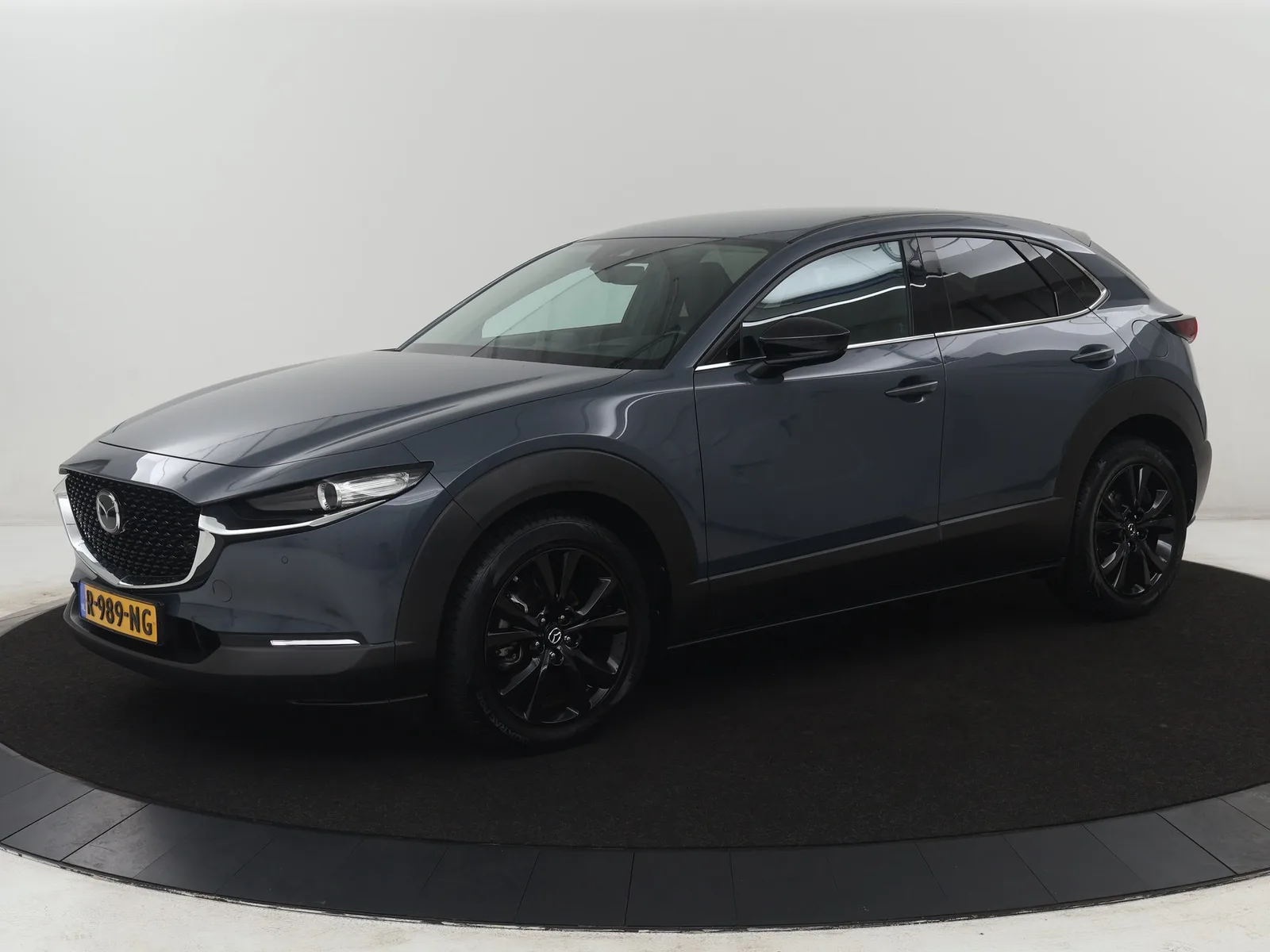 Mazda CX-30 (2022) — foto 1