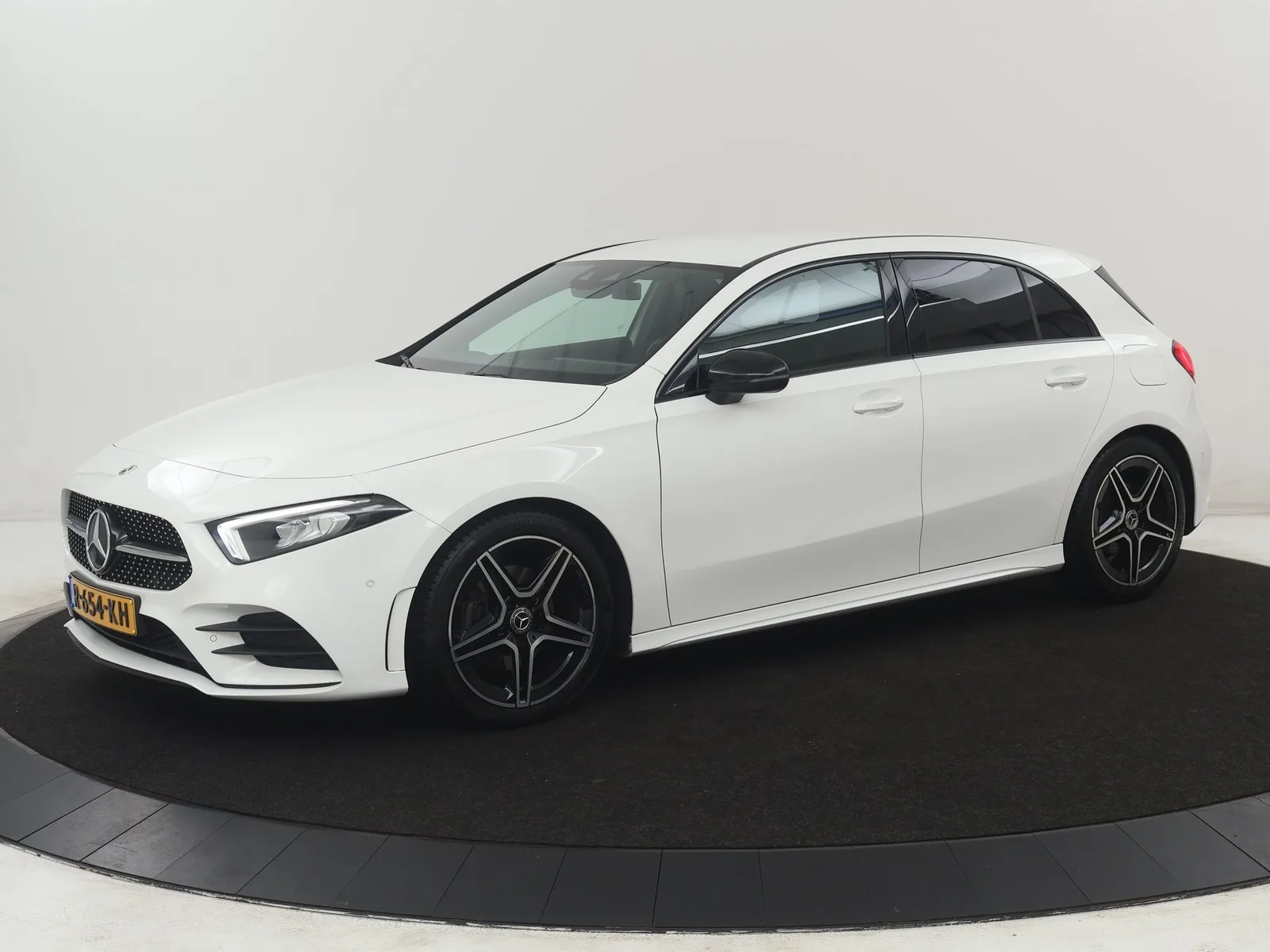 Mercedes-Benz A-Klasse (2022) — foto 1