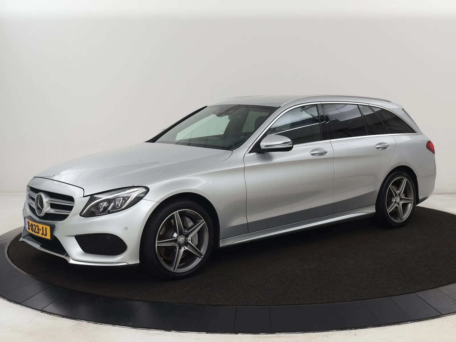 Mercedes-Benz C-Klasse (2016) — foto 1