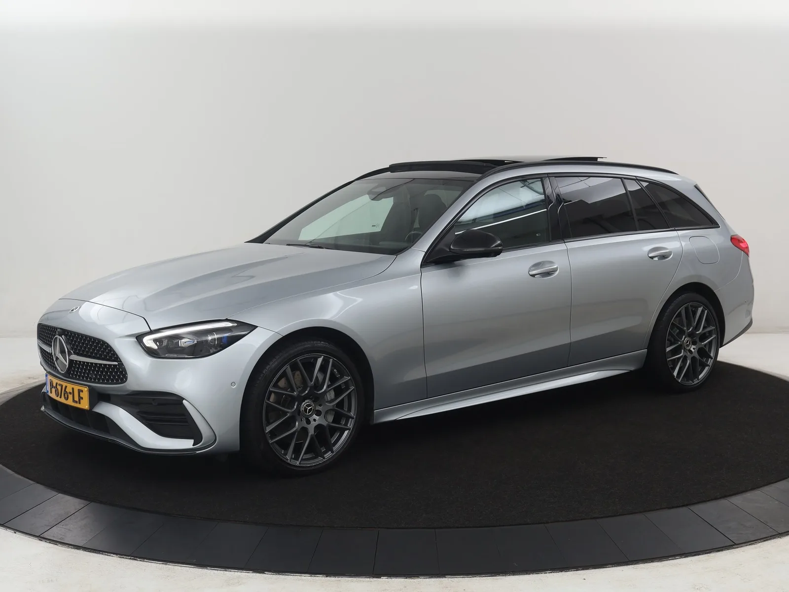 Mercedes-Benz C-Klasse (2022) — foto 1