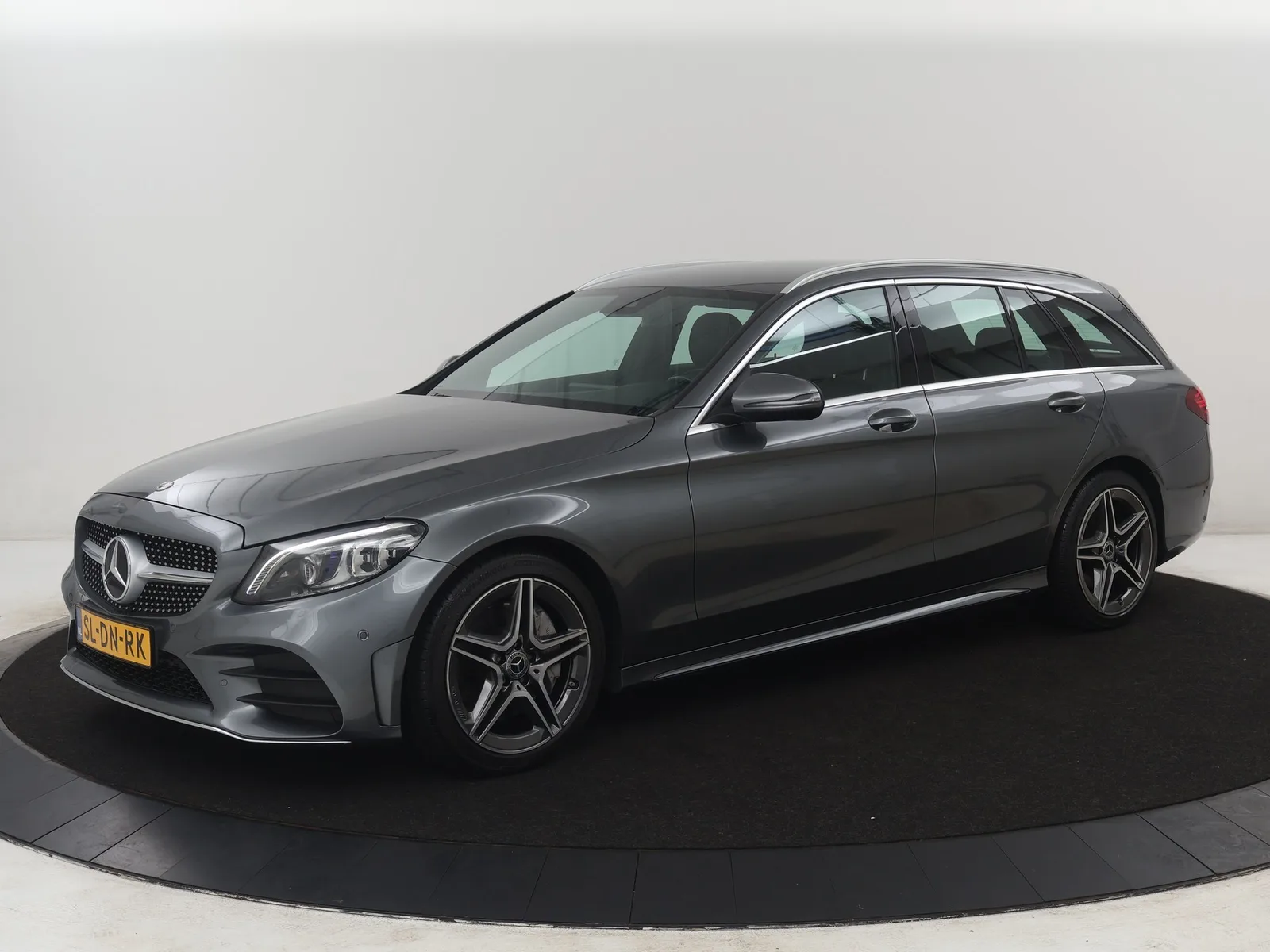 Mercedes-Benz C-Klasse (2020) — foto 1