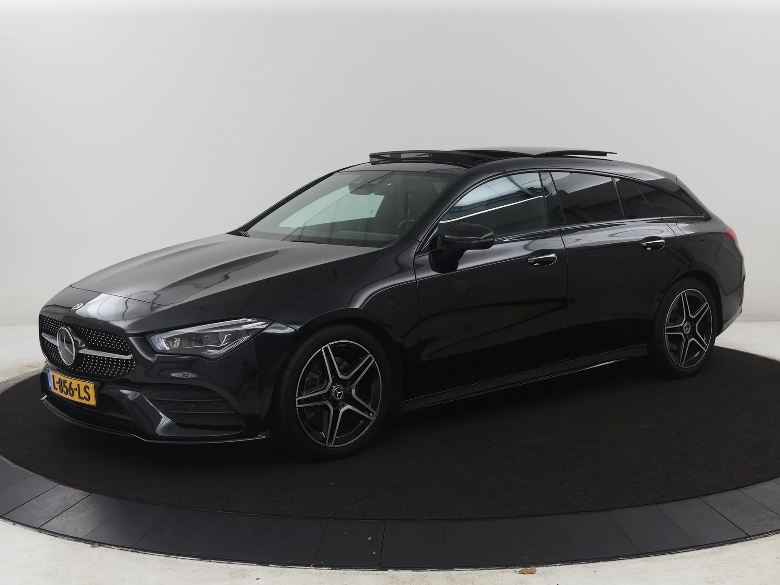 Mercedes-Benz CLA-Klasse (2021) — foto 1