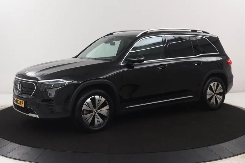 Mercedes-Benz EQB (2023)