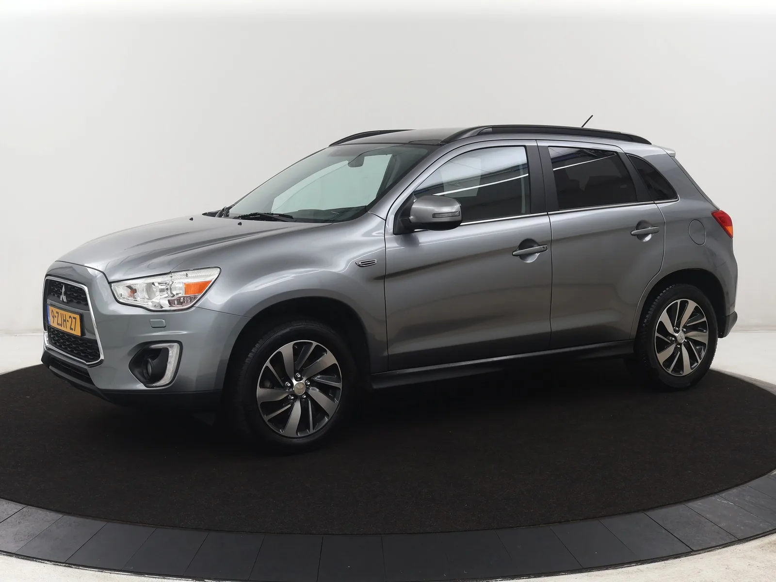 Mitsubishi ASX (2015) — foto 1